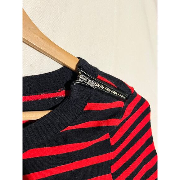 Women's Express Brand Striped Sweater w/ Shoulder Zip - Size: S/P - Picture 4 of 4